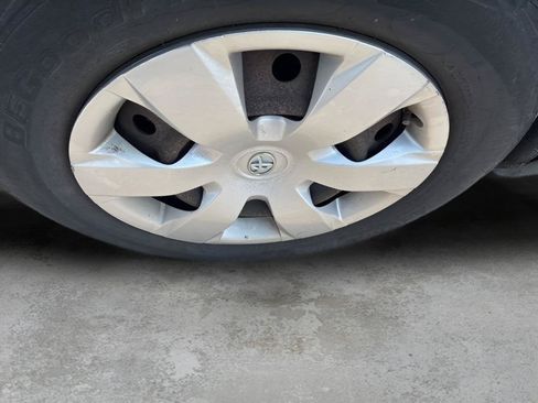 Used 2007 Toyota Camry LE FWD image 18
