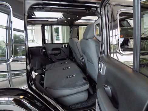 New 2026 Jeep Wrangler Unlimited Sport AWD/4WD image 32