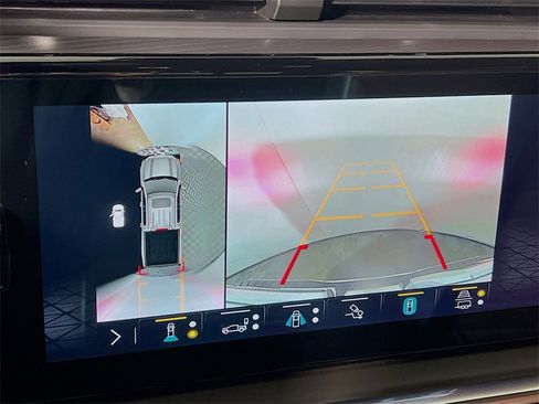 Used 2022 GMC Sierra 1500 Denali Ultimate image 13