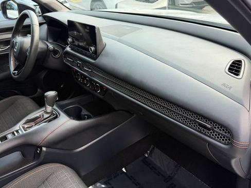 Used 2024 Honda HR-V Sport image 19