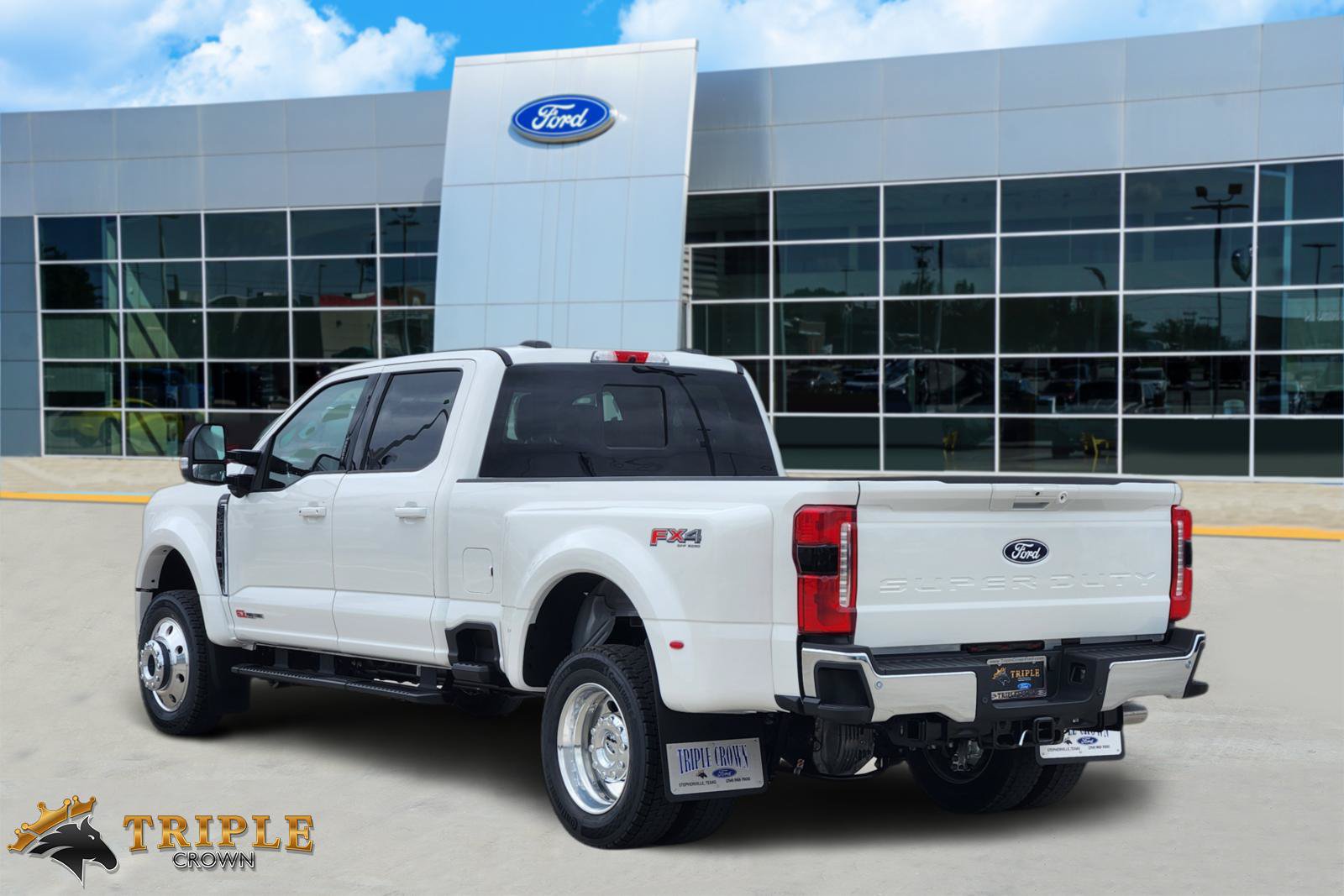New 2027 Ford F450 Lariat w/ Lariat Premium Package AWD/4WD image 4