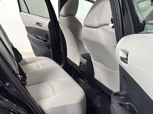 Certified 2026 Toyota Corolla Cross LE image 17