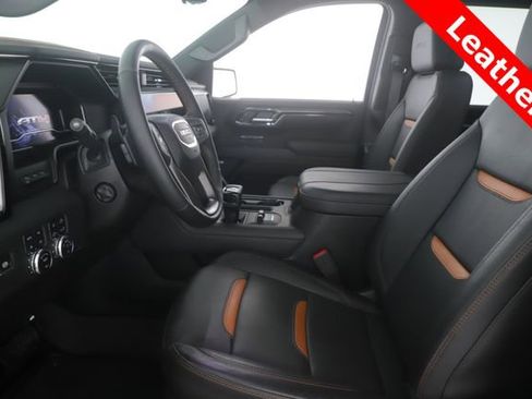 Used 2025 GMC Sierra 1500 AT4 w/ Technology Package image 16