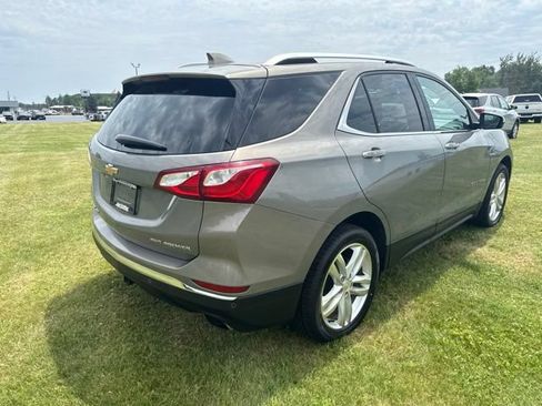 Used 2019 Chevrolet Equinox Premier AWD/4WD image 5
