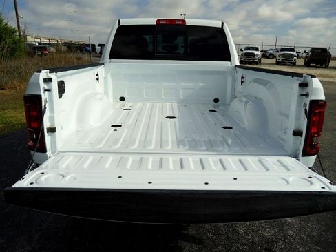 New 2026 RAM 2500 Tradesman AWD/4WD image 33
