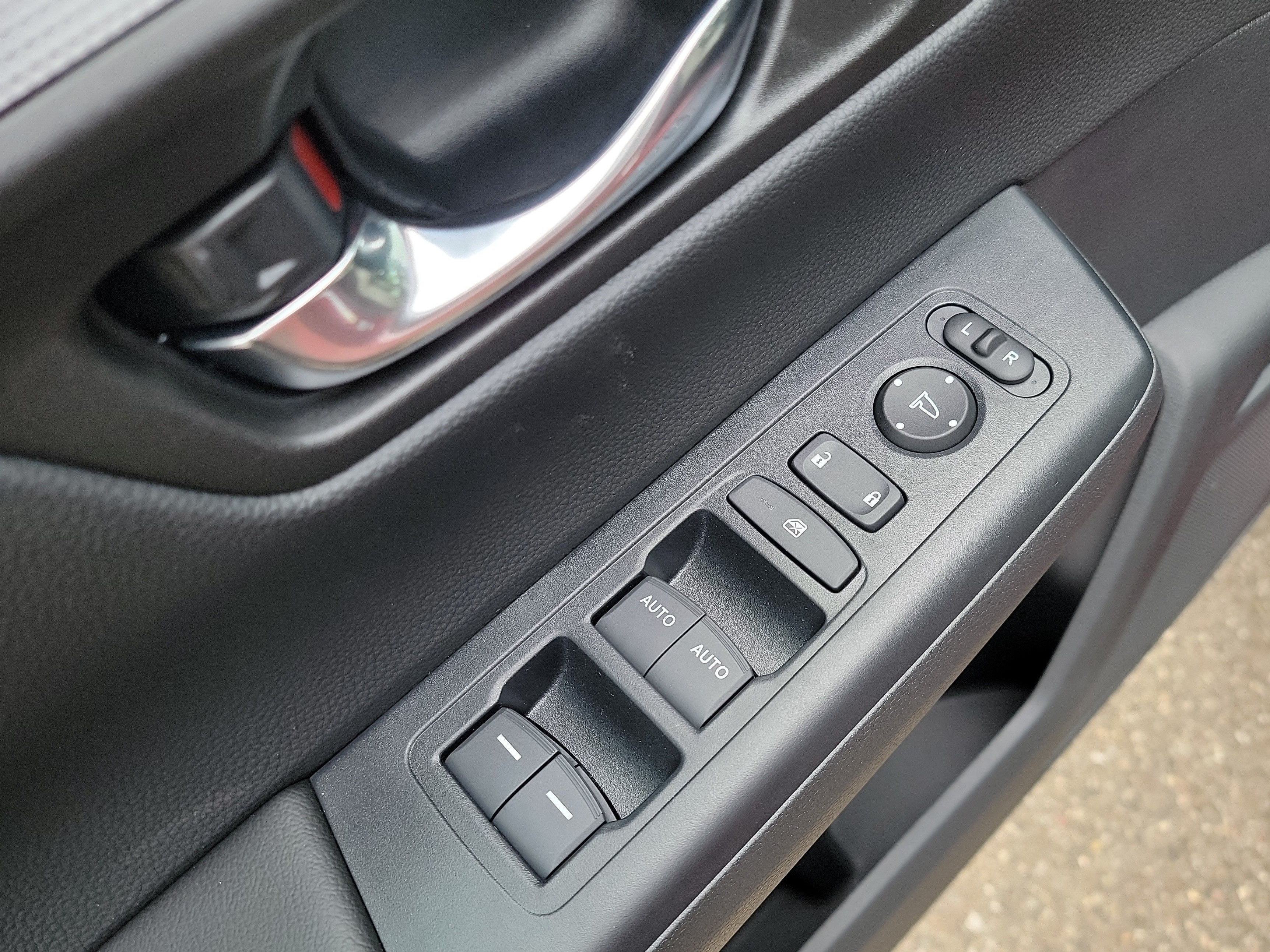 New 2027 Honda CR-V EX image 8