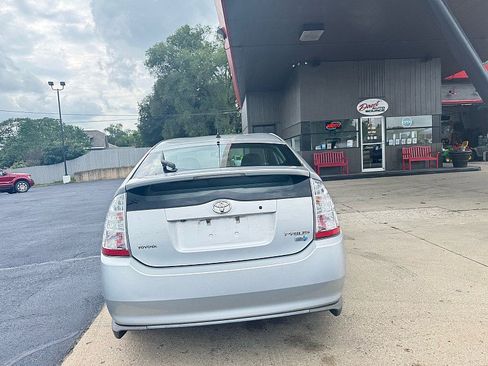 Used 2008 Toyota Prius Touring FWD image 5