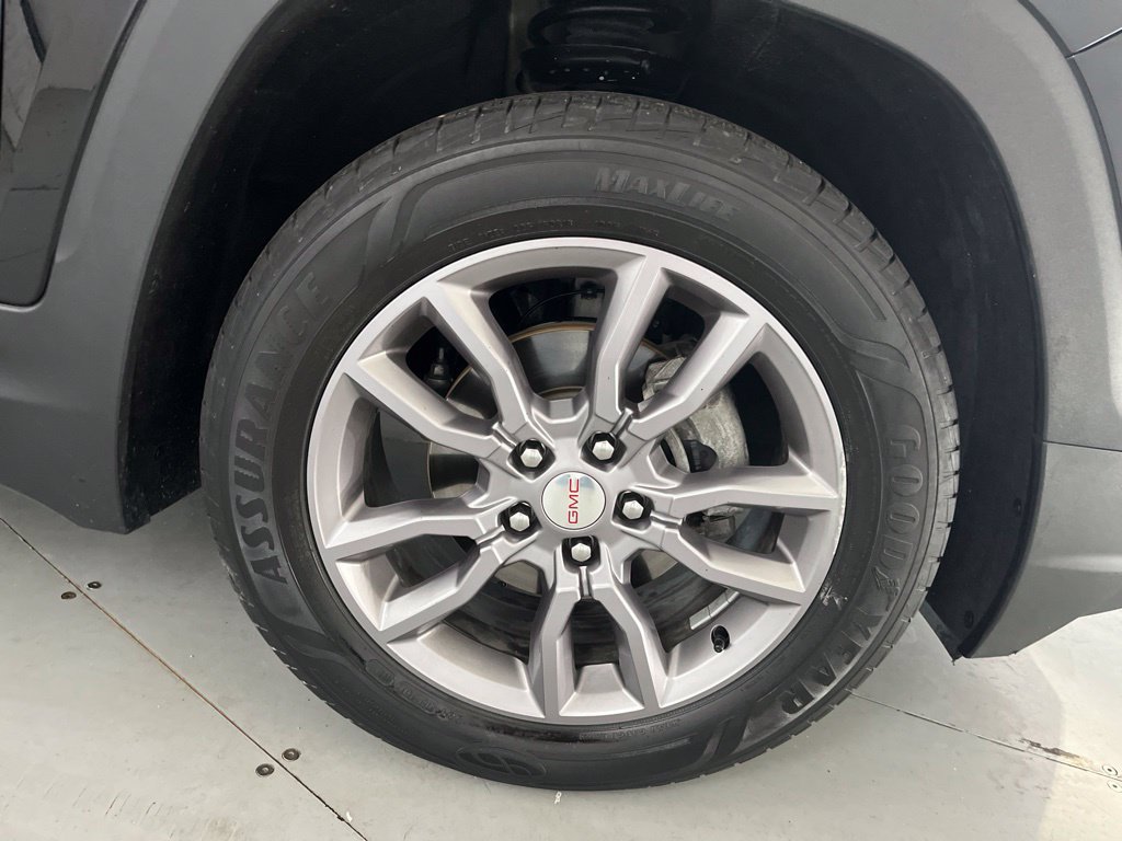 Used 2023 GMC Terrain SLT AWD/4WD image 18