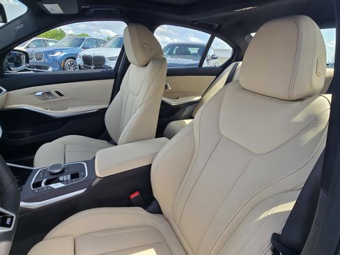 New 2026 BMW 330i Sedan w/ M Sport Package RWD image 6