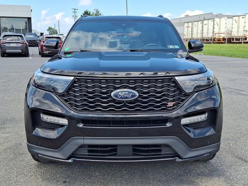 Used 2023 Ford Explorer ST w/ Equipment Group 401A AWD/4WD image 2