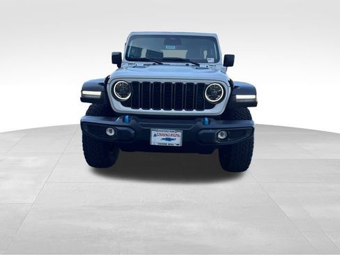 Used 2025 Jeep Wrangler Unlimited Rubicon 4xe w/ Safety Group AWD/4WD image 8