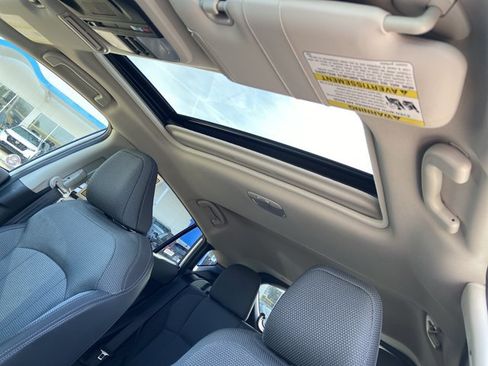 Used 2024 Subaru Crosstrek 2.0i Premium image 28