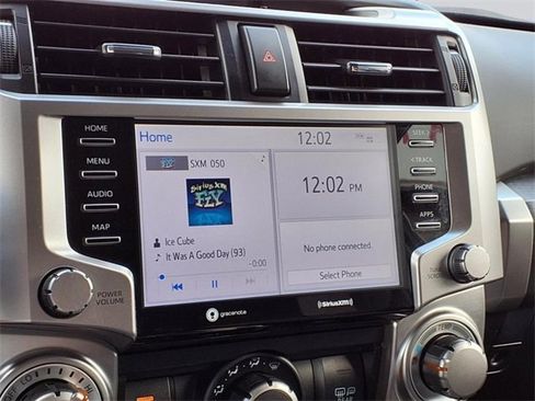 Used 2024 Toyota 4Runner SR5 image 11