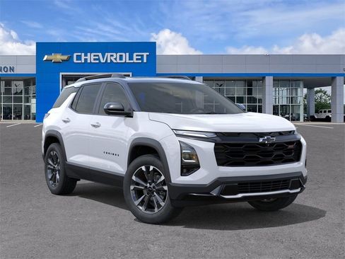 New 2026 Chevrolet Equinox RS w/ Convenience Package III image 7