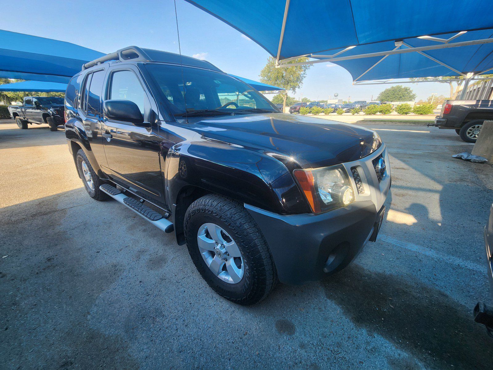 Used 2010 Nissan Xterra S RWD image 1