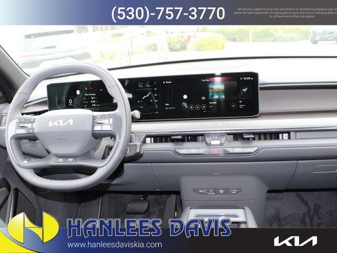 New 2026 Kia EV9 Land w/ Nightfall Edition Package image 19