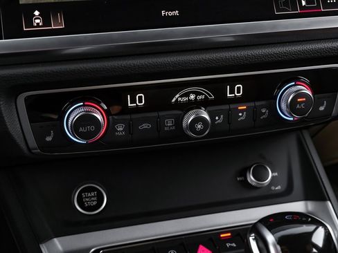 Used 2021 Audi Q3 2.0T Premium Plus w/ Premium Plus Package image 33