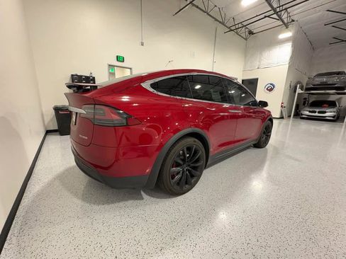 Used 2019 Tesla Model X Performance image 5