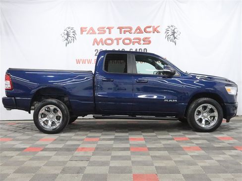 Used 2019 RAM 1500 Big Horn AWD/4WD image 4