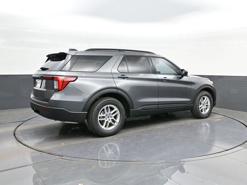 New 2026 Ford Explorer Active image 15