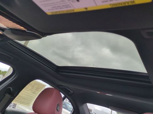 Used 2024 BMW M340i image 19