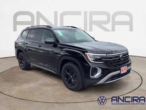 New 2026 Volkswagen Atlas Peak Edition AWD/4WD image 1