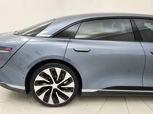 Used 2024 Lucid Air Touring image 12