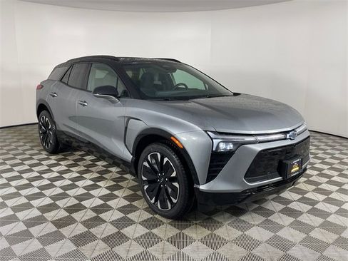 New 2026 Chevrolet Blazer EV RS image 21