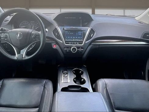 Used 2018 Acura MDX FWD image 15