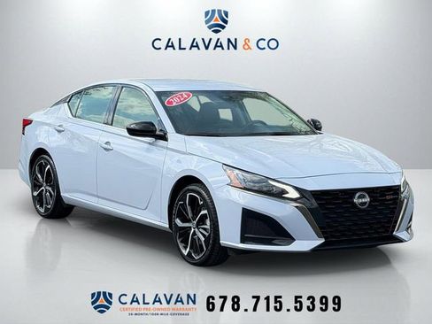 Used 2024 Nissan Altima 2.5 SR image 1