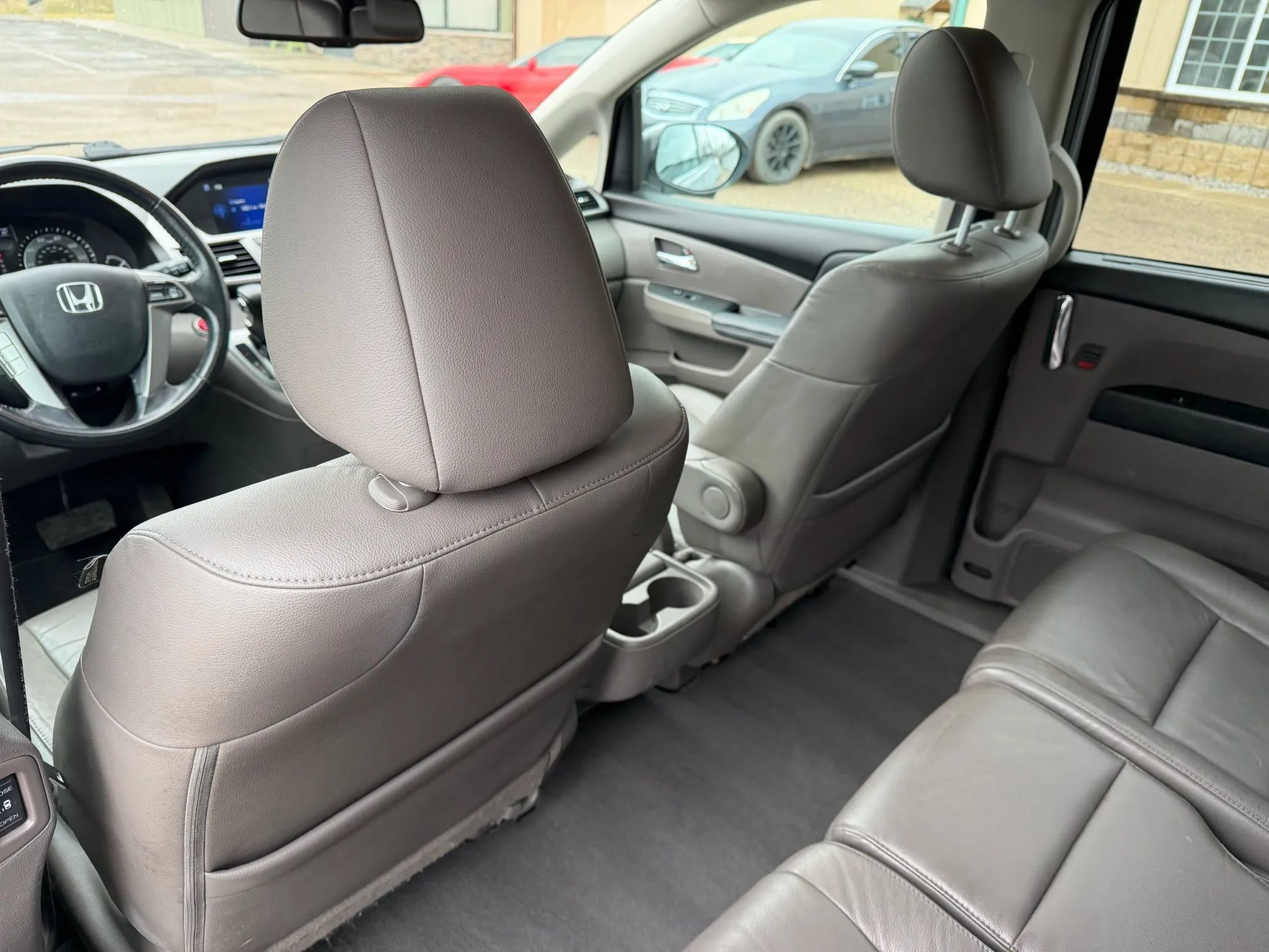 Used 2016 Honda Odyssey EX-L image 30
