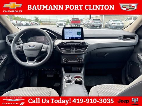 Used 2020 Ford Escape SE FWD image 12