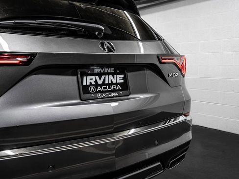 New 2026 Acura MDX FWD w/ Technology Package image 16