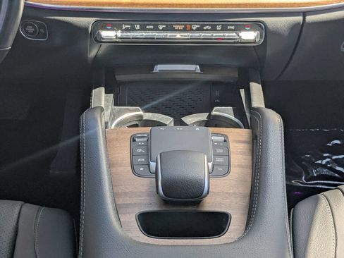 Certified 2024 Mercedes-Benz GLE 350 4MATIC image 6