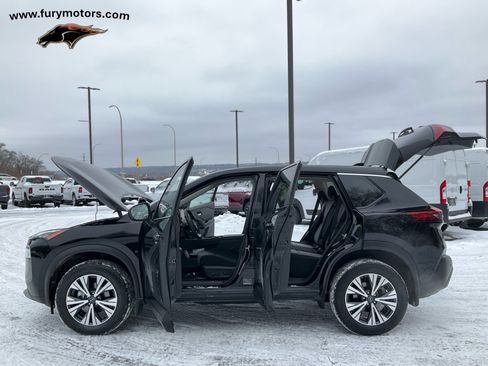 Used 2023 Nissan Rogue SV image 37