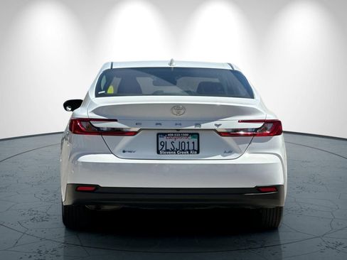 Used 2025 Toyota Camry LE w/ Convenience Package FWD image 5