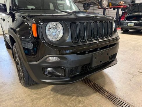 Certified 2017 Jeep Renegade Altitude AWD/4WD image 2