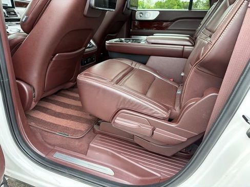Used 2019 Lincoln Navigator L Black Label w/ Cargo Package AWD/4WD image 21