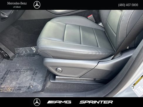 Certified 2025 Mercedes-Benz GLE 350 4MATIC image 13