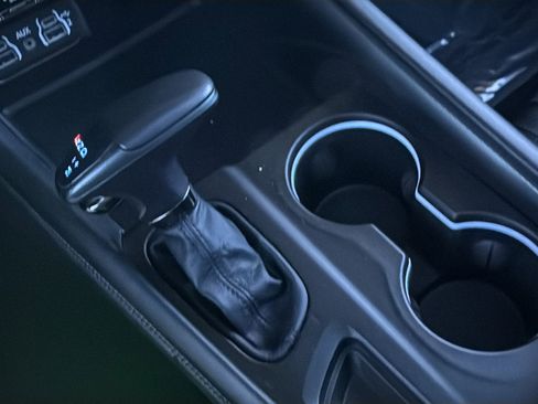 Used 2022 Dodge Durango GT image 32