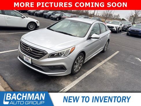 Used 2015 Hyundai Sonata Sport w/ Option Group 03 image 3
