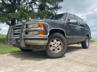 Used 1999 Chevrolet Tahoe 4WD w/ Skid Plate Pkg video 1