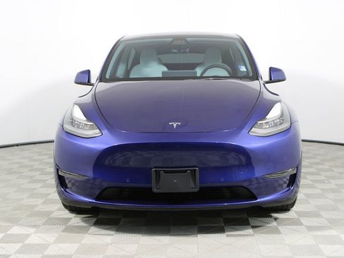 Used 2022 Tesla Model Y Long Range image 28