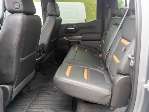 Used 2019 GMC Sierra 1500 AT4 w/ AT4 Premium Package AWD/4WD image 13