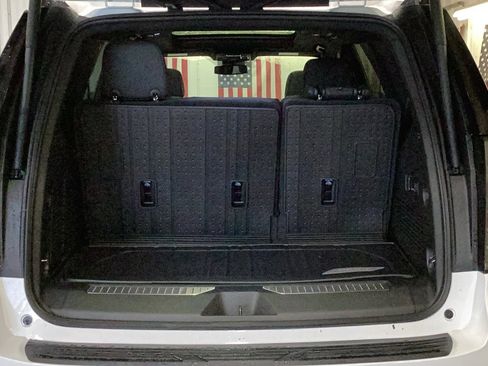 New 2026 Chevrolet Tahoe Z71 w/ Comfort Package AWD/4WD image 6
