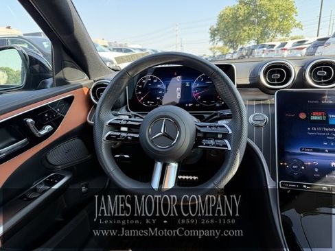 Certified 2025 Mercedes-Benz C 300 4MATIC Sedan image 15