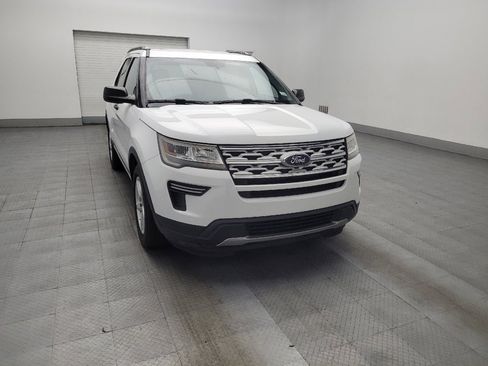 Used 2019 Ford Explorer XLT w/ Class III Trailer Tow Package image 13