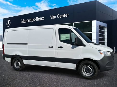 New 2025 Mercedes-Benz Sprinter 2500 image 2