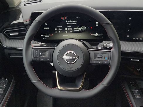 New 2026 Nissan Kicks SR FWD image 19