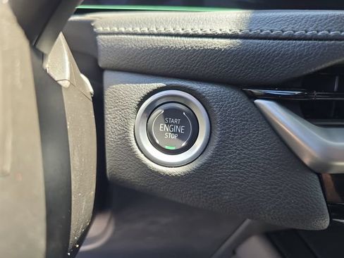 Certified 2024 Cadillac XT4 Premium Luxury AWD/4WD image 27